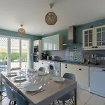 Maison Familiale A Gastes, 400m Du Lac, Climatisee, Jardin, 6 Pers. - Menage Inclus - Fr-1-319-575 *
