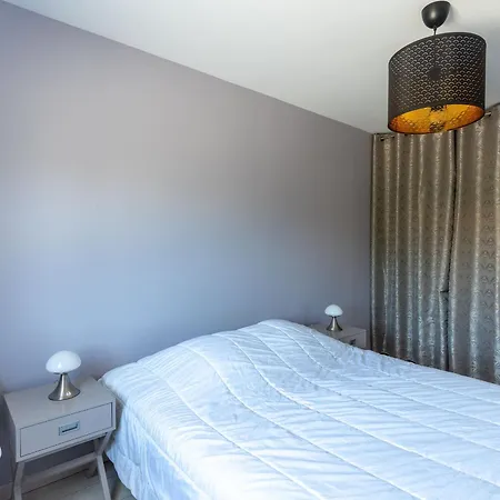 Maison Familiale A Gastes, 400m Du Lac, Climatisee, Jardin, 6 Pers. - Menage Inclus - Fr-1-319-575 * Gastes